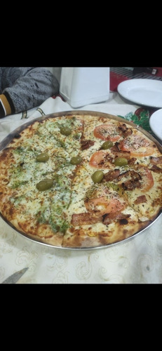 Imagem 2 de 5 de Pizzaiollo Faz Pizzas Na Festa, Aniversário, Noite Da Pizza