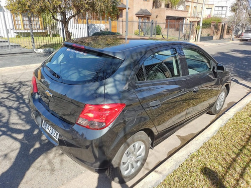 Imagen 1 de 10 de Chevrolet Onix 1.4 Joy Ls 2019