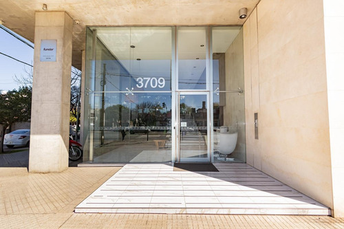 Imagen 3 de 24 de Av Pellegrini 3709 Torre 3 04 09