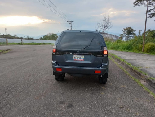 Imagen 6 de 14 de Mitsubishi Montero Sport Gls