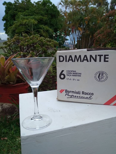 Critalería Copas Cristal Cocktail Italianas Profesionales 6u (Usado)