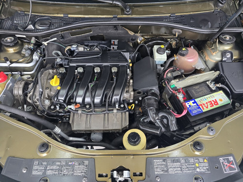 Renault Duster 2.0 DYNAMIQUE 4X2 16V FLEX 4P AUTOMÁTICO