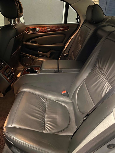 Imagen 14 de 14 de Jaguar Xj 2006 4.2 Super V8
