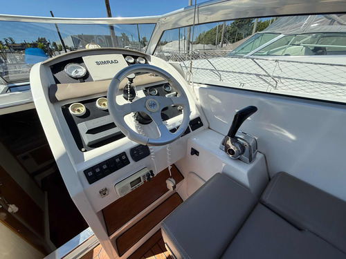 Crucero Klase A 34 Open Motor Volvo Nafta 350 Hp Dp Año 2017