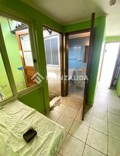 Casa En Venta En Estación Central A Pasos De Metro Las Rejas