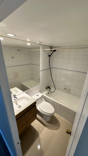 Oportunidad Departamento Remodelado Con Excelente Ubicación