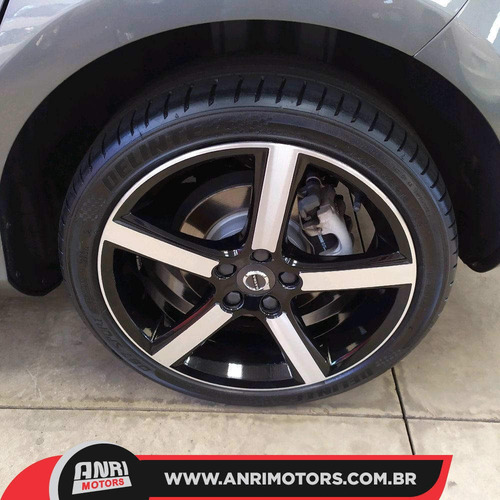 Imagem 9 de 10 de Volvo V40 T-4 Momentum 2.0 Automático Completo