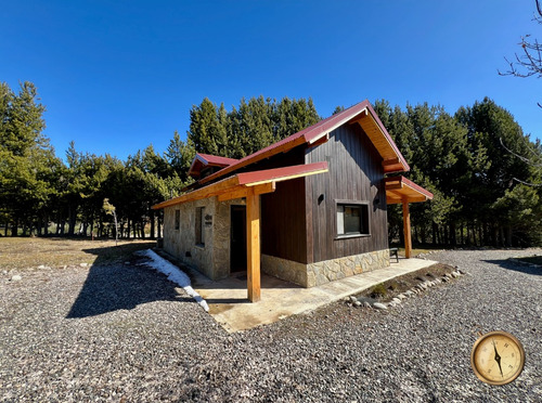 Tierras Del Sur - Excelente Complejo En Venta De 6 Cabañas Con Costa De Arroyo En Lago Meliquina