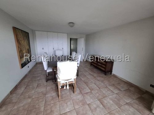Apartamento En Venta En Colinas De Los Caobos Con Excelente Vista De Caracas Y El Avila