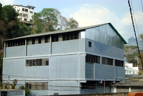 Imagen 11 de 14 de Galpon Edificio Industrial A La Venta En Carrizal.