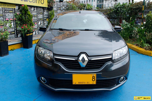 Imagen 2 de 25 de Renault Logan 1.6 Exclusive Automático
