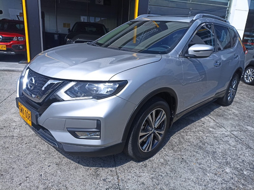 Nissan X-trail Advance 2.5 Gsl At 4x2 7psj  2020