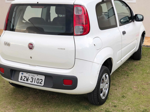 Fiat Uno 2015 1.0 Vivace Flex 3p