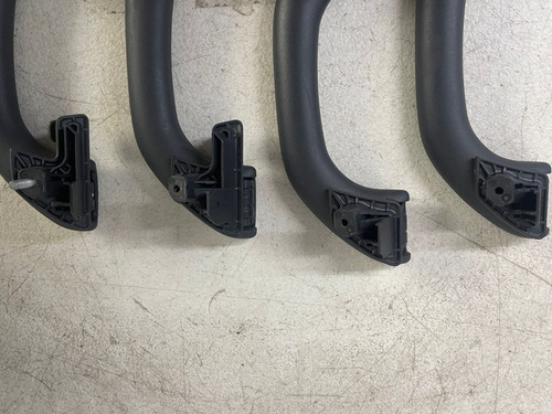 4 Agarraderas De Techo Vw # 1k0 857 607 H # 1k0 857 607 J (Usado)