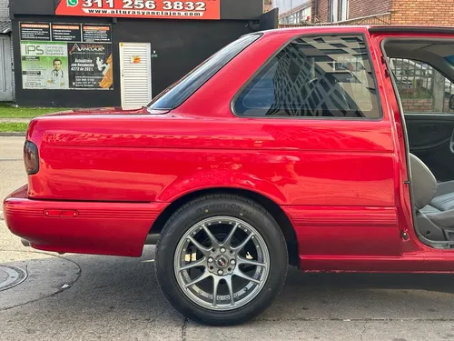 Nissan Sentra 1.6 B13 Std