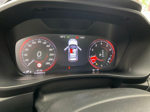 Imagem 3 de 7 de Volvo Xc40