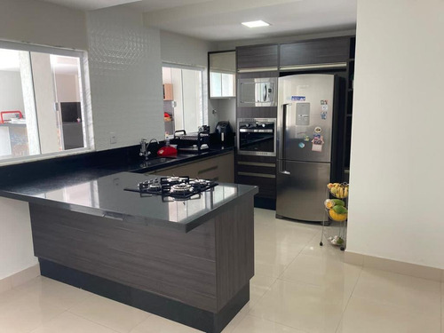 Imagem 8 de 15 de Casa Para Venda Em Volta Redonda, Village Santa Helena, 3 Dormitórios, 1 Suíte, 2 Banheiros, 3 Vagas - C099_1-1925890