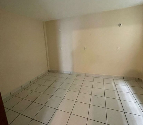 Casa A Precio De Remate En C. 92, Col. Obrera, Mérida Yucatan. Arf
