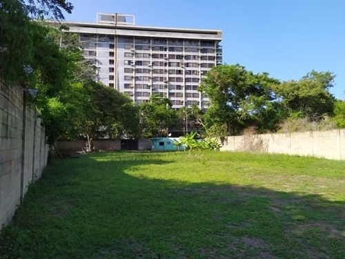 Imagen 2 de 12 de Guillermo Acevedo Vende Terreno En Ciudad Balneario Higuerote Mls 23-17022