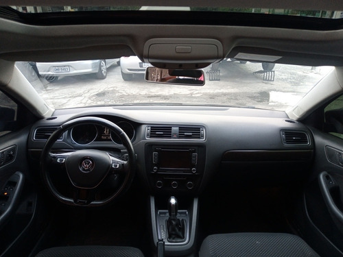 Imagem 9 de 9 de Volkswagen Jetta 2015 2.0 Comfortline Flex Aut 4p