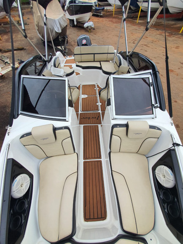 Lancha Focker 210 Fx 2021 Com 100hrs Estado De Zera