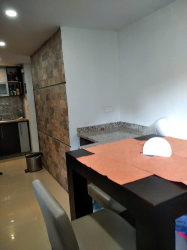 Imagen 5 de 12 de Vendo Apartamento En Colinas De Santa Monica / 0414-3907836