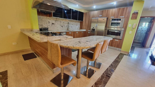 Imagen 6 de 14 de 163935 Lerry Paez 0414-9408606 Venta Townhouse Res Doral Park Piedra Pintada Valencia Solo Clientes