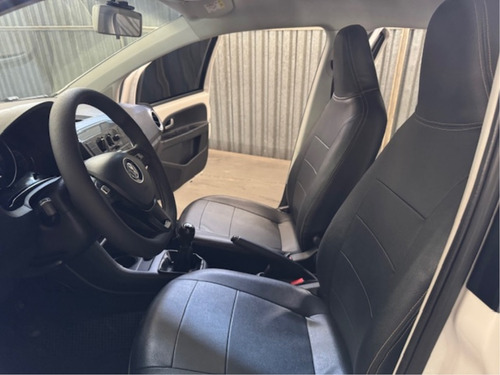 Volkswagen Up! 1.0 170 TSI TOTAL FLEX CONNECT 4P MANUAL