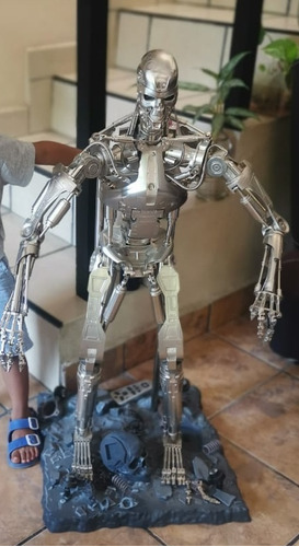 Robot Terminator T800, Articulado Y Animado (armado, 95 Cm)