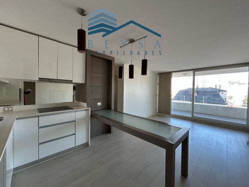 Departamento En Arriendo 3 Dormitorios Sector Poniente