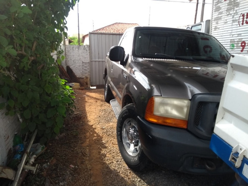 Ford F-250 4.2i Xl 2p 2001