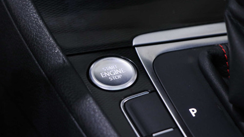 Imagen 13 de 15 de Volkswagen Golf 2.0 Gti Tsi App Connect + Cuero - 343459 - C