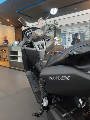 Imagem 6 de 13 de Yamaha Nmax 160 Abs