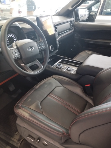Ford Expedition Sthealth Performance 2024