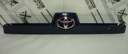 Moldura Compuerta Toyota 4runner 2003 2008 Nuevo Original