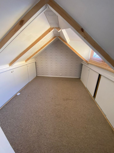 Hermosa Casa 4d, 3b En Barrio Residencial Muy Tranquilo