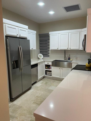 Venta Apartamento En Aquamarina (cap Cana Marina): 2 Dormitorios, Vista Marina