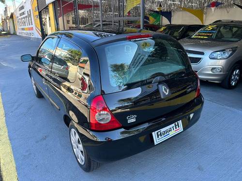 Renault Clio 1.0 16v Campus Hi-flex 3p