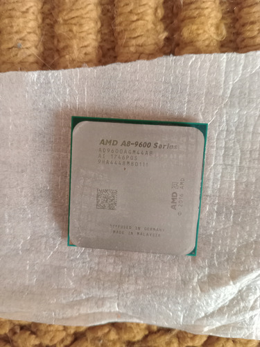 Microprocesador Amd A8 9600 Sin Cooler (Usado)