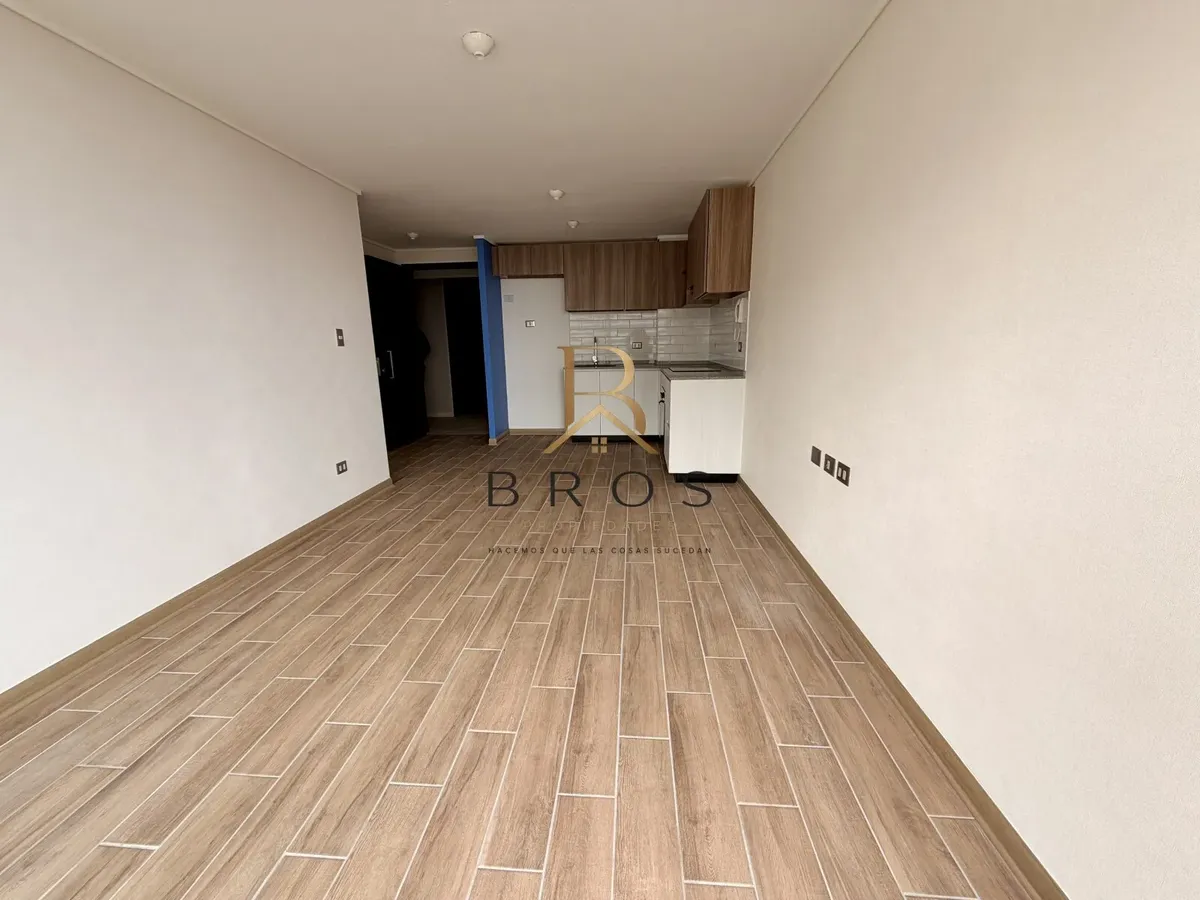 Imagen 3 de 15 de Arriendo Depto 3d1b + Est Y Bodega Sector Norte