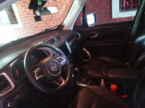 Imagen 12 de 20 de Jeep Renegade 2019 1.8 Longitude At6