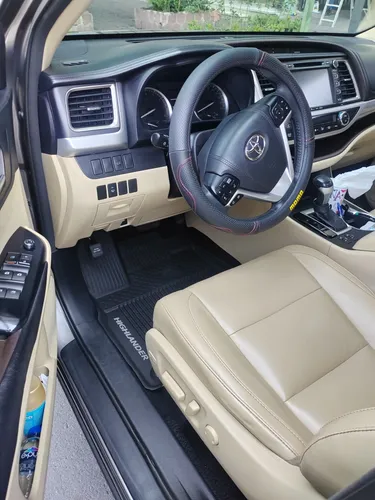 Toyota Highlander 3.5 Xle Mt