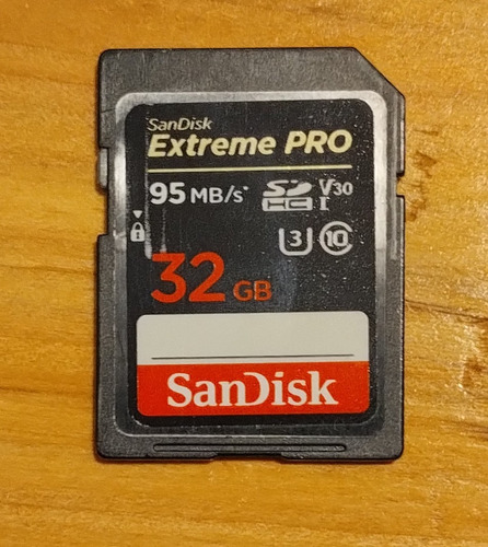 Tarjeta De Memoria Sandisk Sd  Extreme Pro 32gb