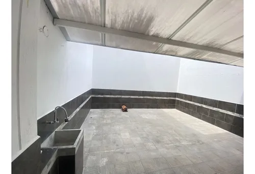 Hermosa Casa En Propiedad Horizontal Primer Piso