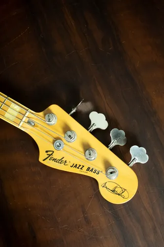 その他 Fender Jazz Bass Bookends Baixo Fender Jazz Bass Signature Marcus Miller Japan | MercadoLivre