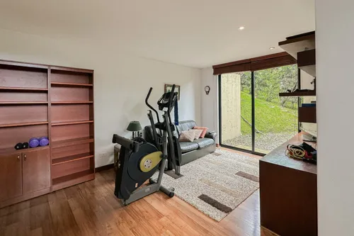 Casa En Venta En La Calera. Cod V7482