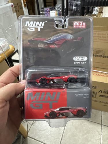 Mini Gt Aston Martin Valkyrie Hyper Red # 766 Mijo Exclusive Color Rojo