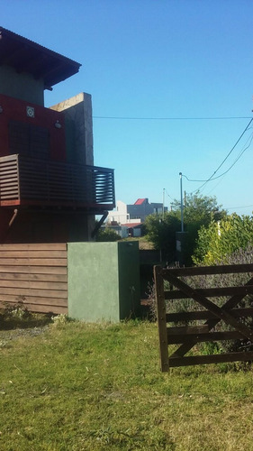 Imagen 7 de 8 de Duplex Muy Bonitos Con Piscina -alta Renta