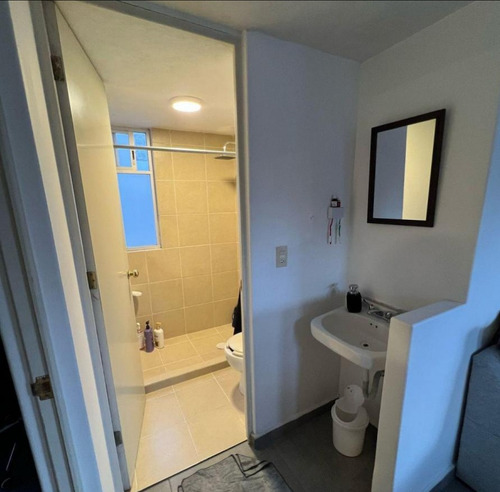 Departamento En Norte 92-a 8721, La Esmeralda, Gustavo A. Madero, Cdmx. Ch3-ru