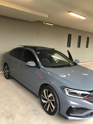Imagen 1 de 12 de Volkswagen Vento 2019 2.0 Tsi Gli 211cv App Connect + Nav